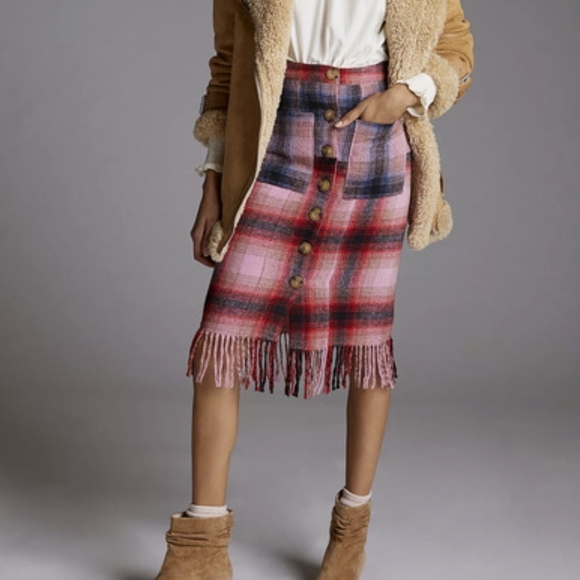 Plaid Fringe Button-Front Women’s Skirt in Pink and Red - Picture 3 of 3